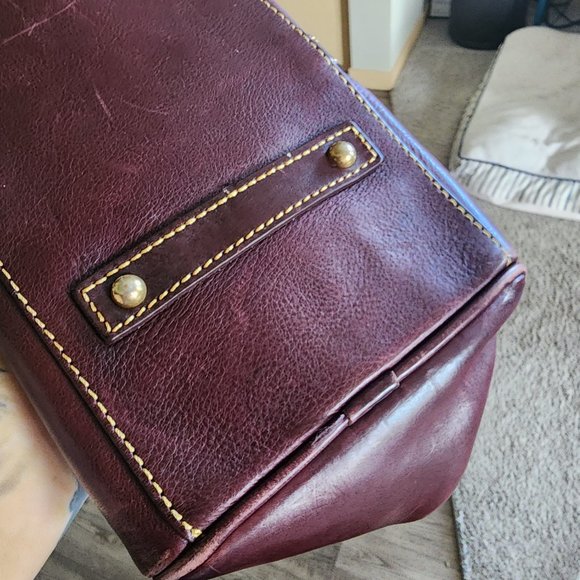 Dooney Burgundy handbag - Picture 4 of 5